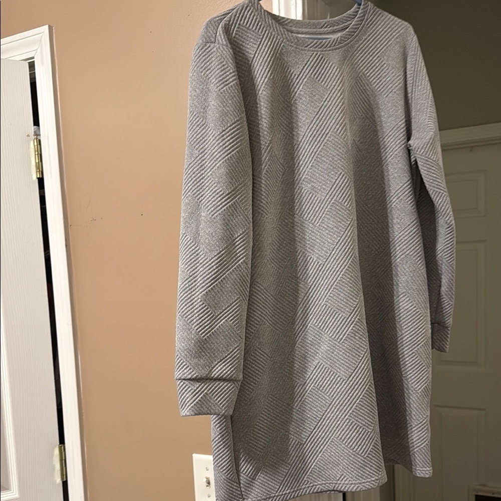 Gray Long Sleeve Dress with Crew Neck